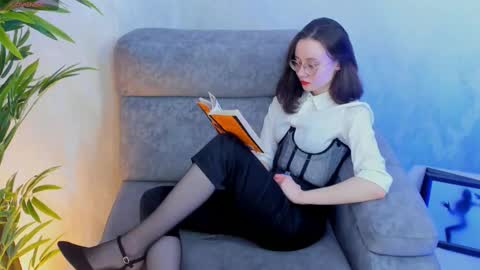Astra and Augusta online show from 02.25.25