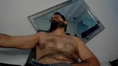 Snapshot of sbastone_muscle chatting on 10.11.25 sebastian muscleman daddy the better latin lover online show from 10.11.25