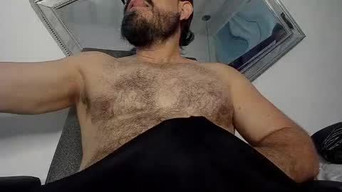 Snapshot of sbastone_muscle chatting on 10.13.25 sebastian muscleman daddy the better latin lover online show from 10.13.25