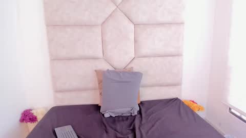 scaarlett_22 online show from 10.29.25