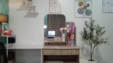 scarlett. online show from 03.03.25