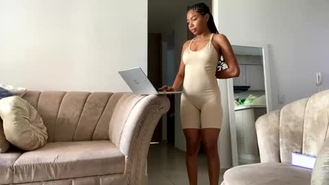 Snapshot of scarle222421 chatting on 01.03.25 scarle222421 online show from 01.03.25