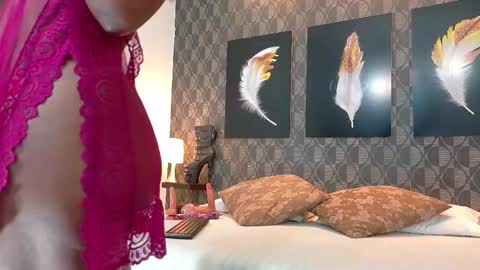 Snapshot of scarleetsmith chatting on 03.03.26 Scarleet online show from 03.03.26