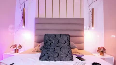 Scarleet online show from 10.31.25