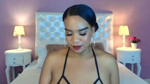 Snapshot of scarleett_fox_ chatting on 09.24.25 Scartlett online show from 09.24.25