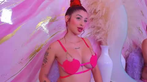 Snapshot of scarleett_jones chatting on 01.16.26 scarleett jones online show from 01.16.26