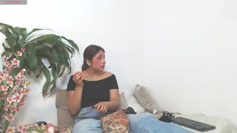 scarlet_100 online show from 04.07.26