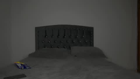 Snapshot of scarletandkate chatting on 09.09.25 scarletandkate online show from 09.09.25