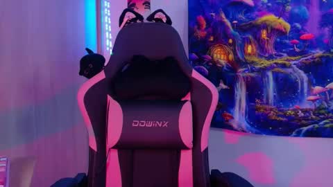 Scarlet online show from 01.31.26