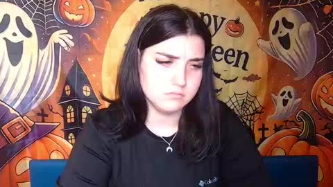 ScarletCargo online show from 11.01.25