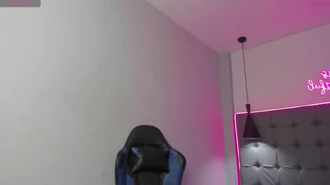 scarlet online show from 02.22.26