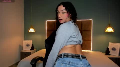 scarlet online show from 04.07.26