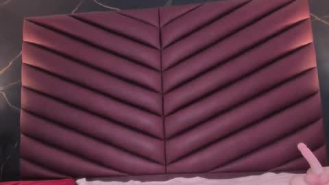 Scarlet Dayana online show from 10.28.25