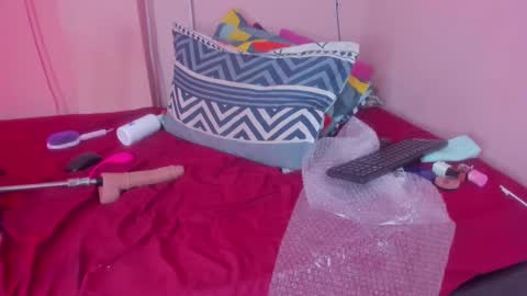 SCARLETH online show from 01.18.25