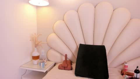 Scarleth online show from 02.19.26