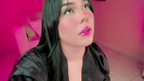 Scarleth... but not Scarleth Johansson. online show from 03.05.26