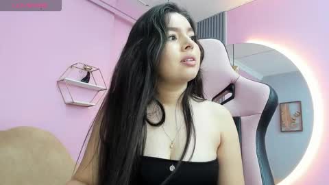 Scarleth online show from 12.05.25