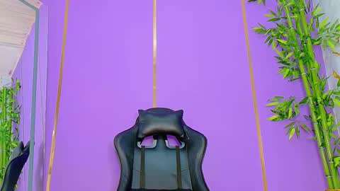 Denis online show from 10.25.25