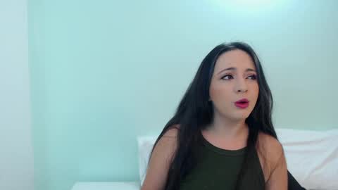 scarlet  online show from 04.13.26