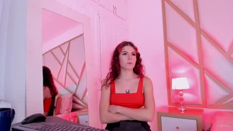 Snapshot of scarletpunk_ chatting on 12.06.24 Scarlet online show from 12.06.24