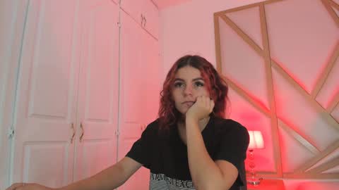 Snapshot of scarletpunk_ chatting on 12.13.24 Scarlet online show from 12.13.24