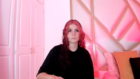 Snapshot of scarletpunk_ chatting on 01.16.25 Scarlet online show from 01.16.25