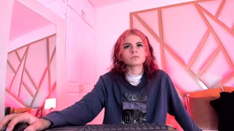 Snapshot of scarletpunk_ chatting on 01.25.25 Scarlet online show from 01.25.25