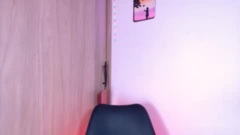 Snapshot of scarletpunk_ chatting on 10.13.25 Scarlet online show from 10.13.25