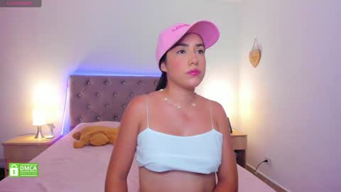 Scarlett Evans online show from 01.14.25