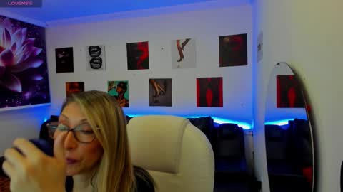 Scarlett online show from 02.25.26