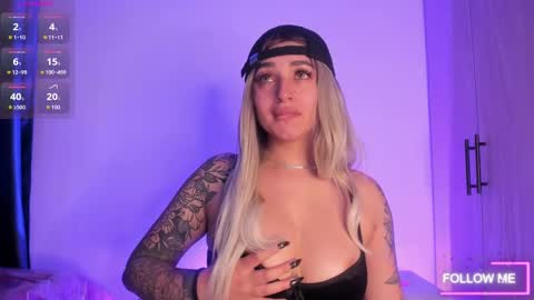 SCARLETT COLLINS online show from 09.16.25