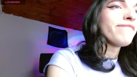 Snapshot of scarlett_crastrawberry chatting on 05.24.26 scarlet online show from 05.24.26