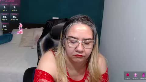 Scarlett  online show from 03.07.25