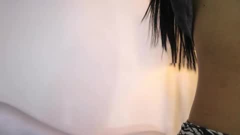 Lauren Scarlett online show from 11.07.25