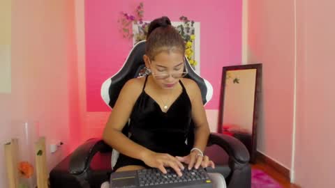 scarlett_lune online show from 05.29.26