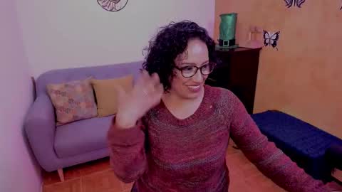 Snapshot of scarlett_sax chatting on 10.22.25 Scarlett sax online show from 10.22.25