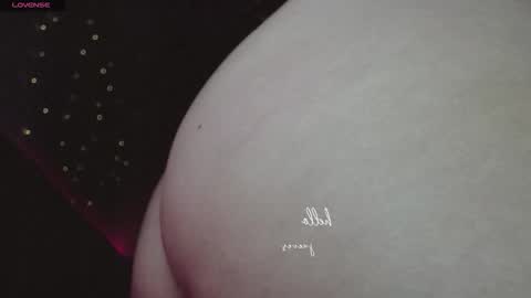 Snapshot of scarlett_vanhelsing chatting on 10.30.25 scarlett online show from 10.30.25