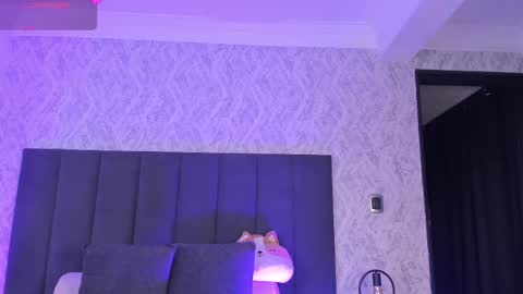 Scarlett online show from 09.09.25