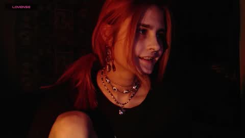 Snapshot of scarlettharrison09 chatting on 10.23.25 Scarlett online show from 10.23.25