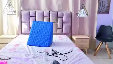 scarlettjonson_ online show from 02.02.26