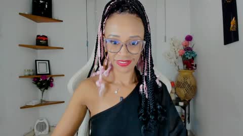 Scarlett online show from 01.13.25