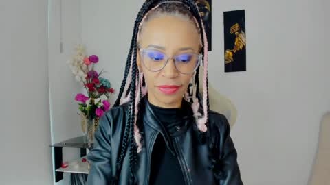 Scarlett online show from 02.06.25