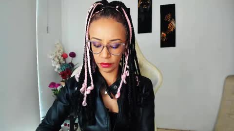 Scarlett online show from 02.12.25