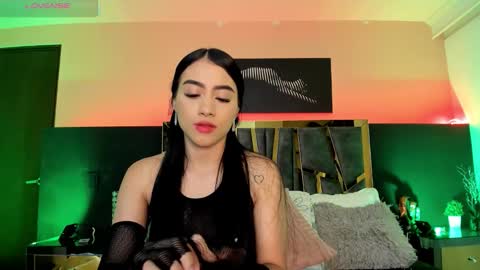 Snapshot of scarlettorres chatting on 11.15.25 scarlettorres online show from 11.15.25