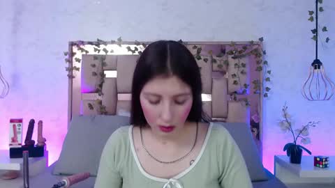 Snapshot of scarlettroxx chatting on 09.12.25 Scarlet online show from 09.12.25