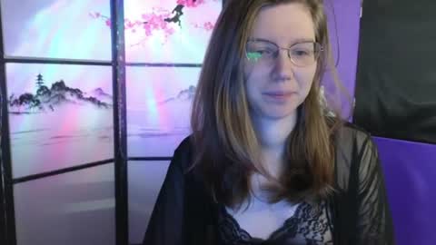 Snapshot of scarlettsrose chatting on 06.25.26 Scarlett online show from 06.25.26