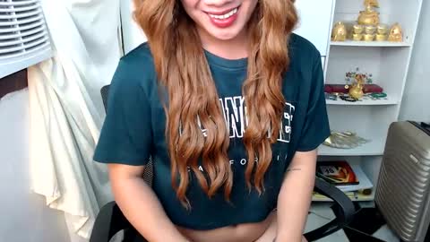 Snapshot of scarletxxxx chatting on 12.19.24 Queen Scarlet online show from 12.19.24