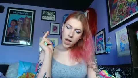 Snapshot of scary_sarah chatting on 07.28.26 Sarah Bones online show from 07.28.26