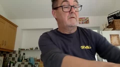 Snapshot of scbiggersballs chatting on 10.11.25 scbiggersballs online show from 10.11.25