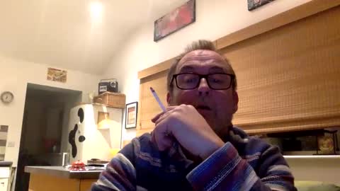 Snapshot of scbiggersballs chatting on 10.31.25 scbiggersballs online show from 10.31.25